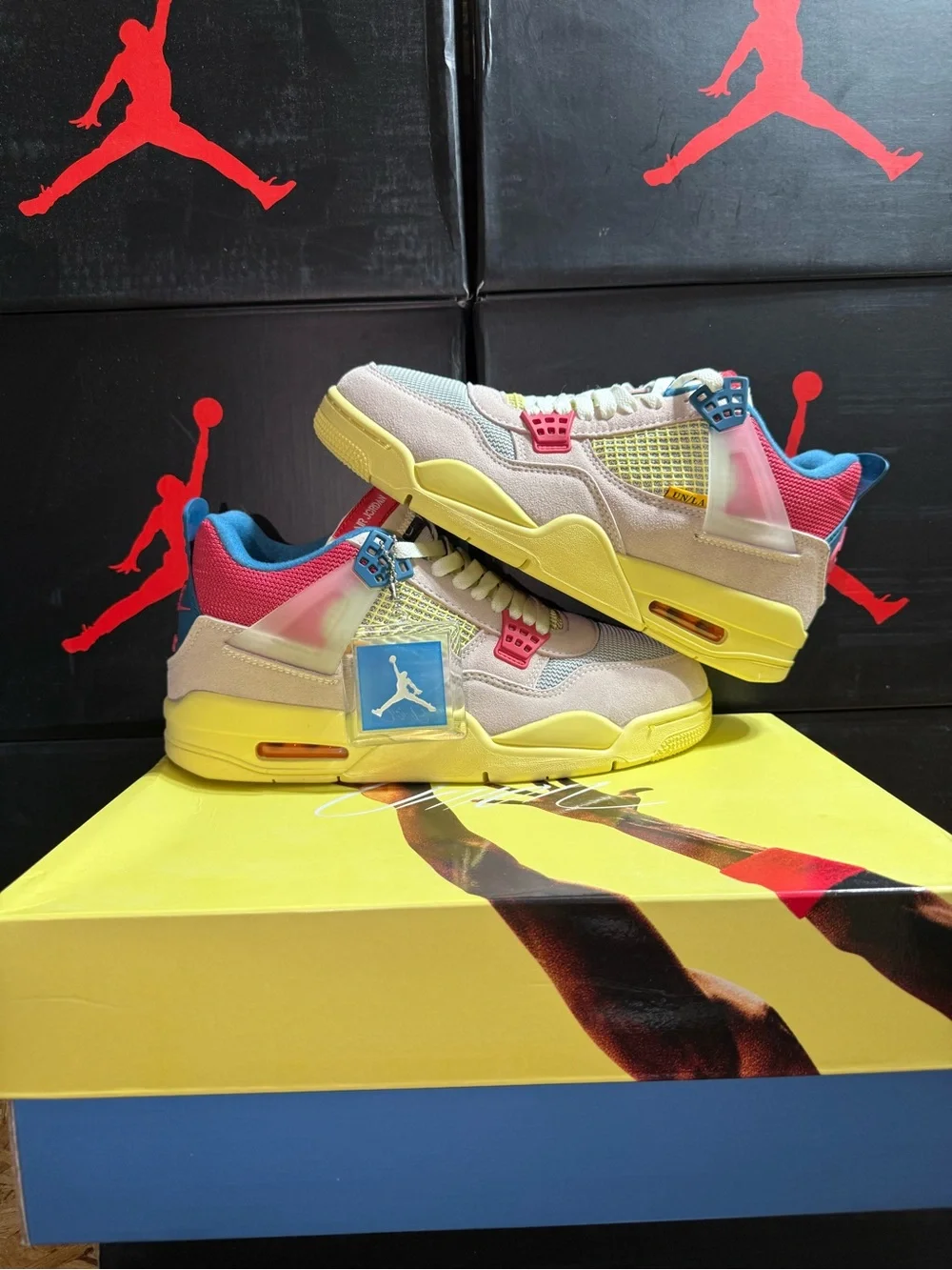Air Jordan 4 Retro UNLA ‘Guava Ice’